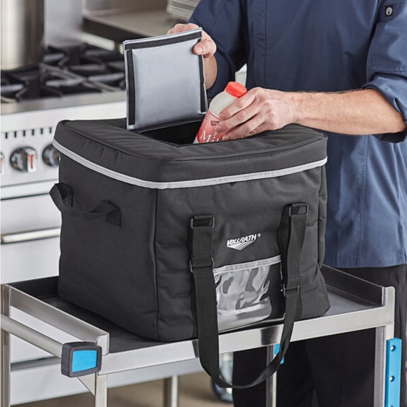 Vollrath VMDB100 1-Series Insulated Milk Crate / Meal Delivery Bag - Picture 2 of 3